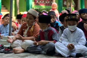Semarak Maulid Akbar SD NU Banat-Banin